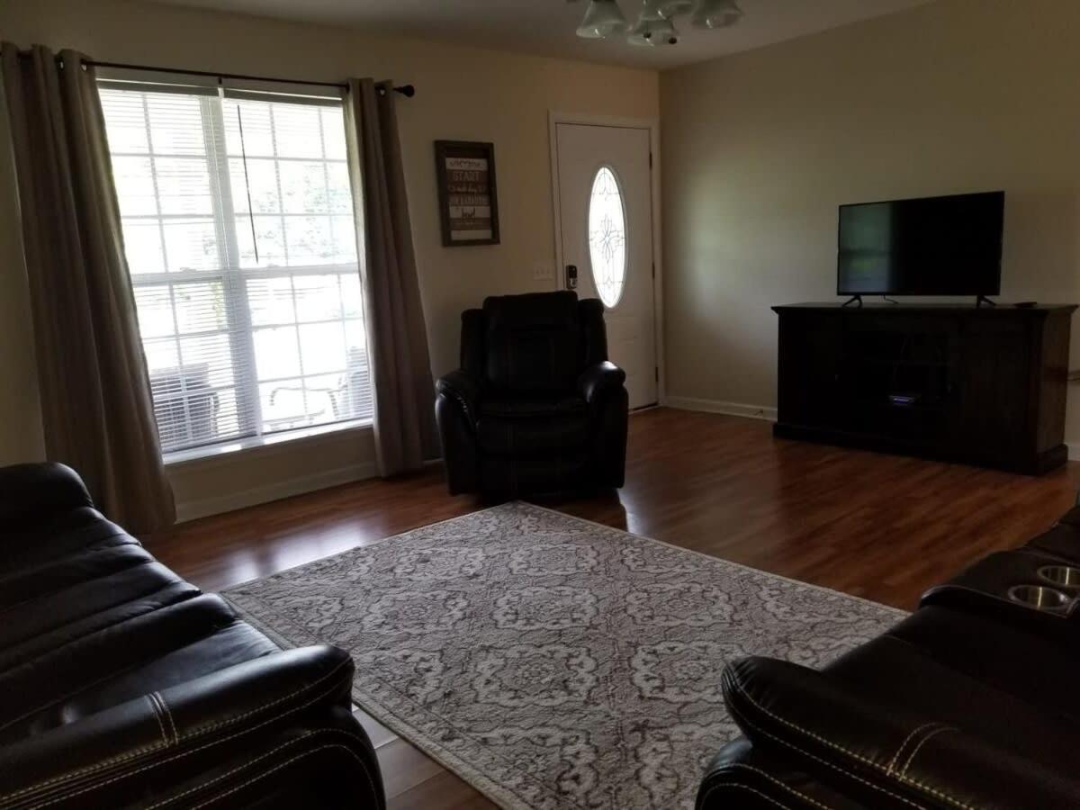 Spacious 3br 2ba, 11 Min To Cummins Falls Park *