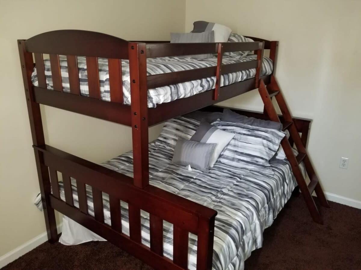 Spacious 3br 2ba, 11 Min To Cummins Falls Park Hébergement de vacances Cookeville